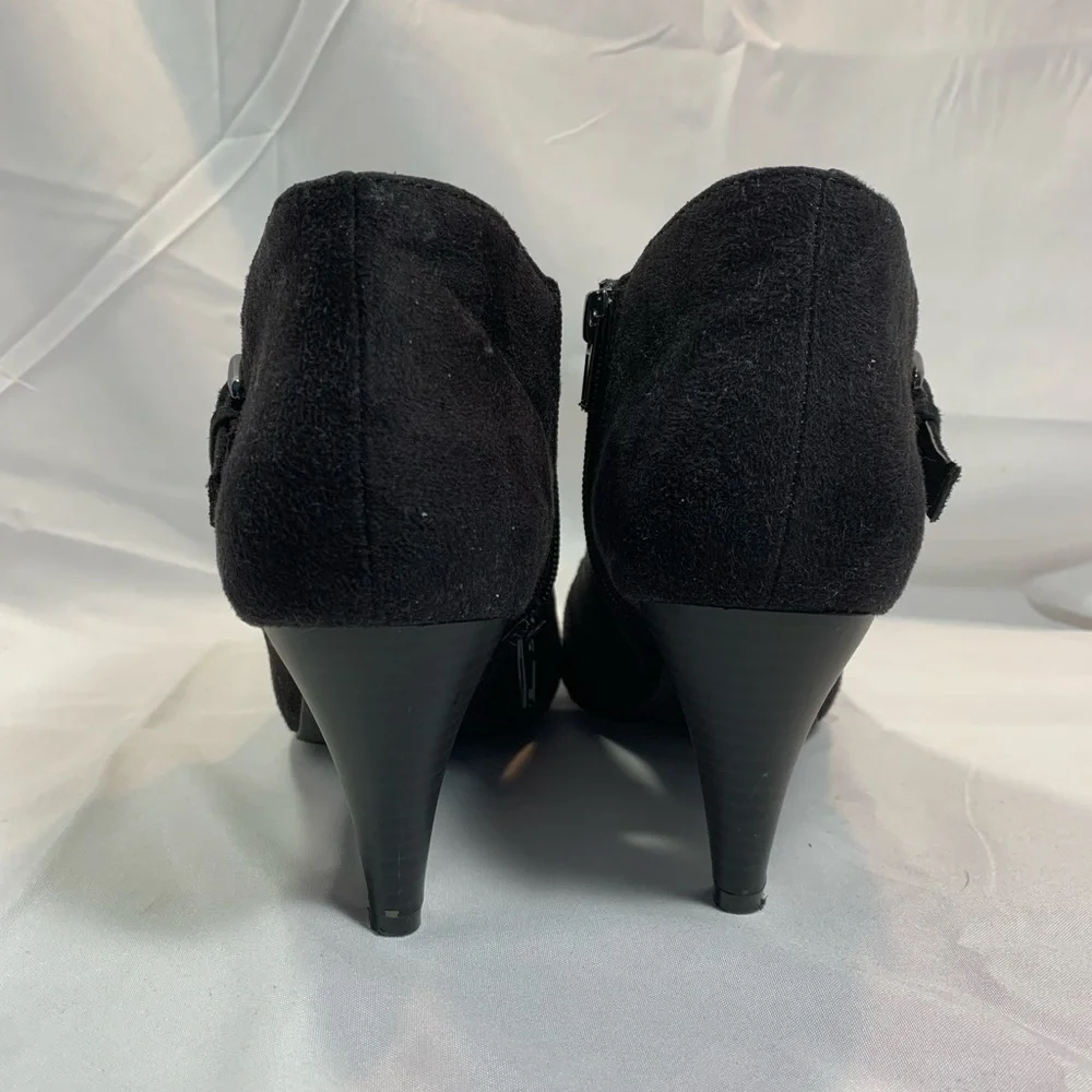Fioni Black Faux Suede Heeled Booties